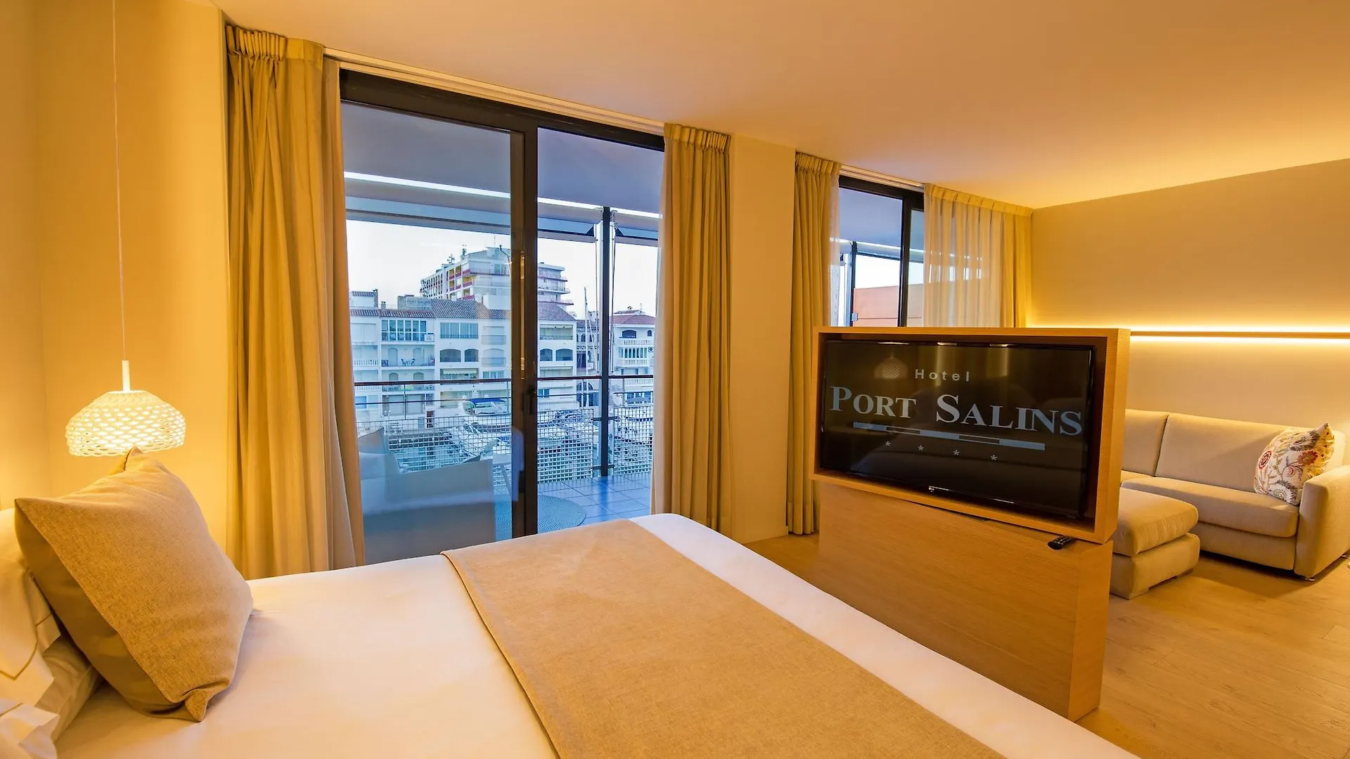 Hotel Port Salins By Pierre & Vacances Empuriabrava Espagne