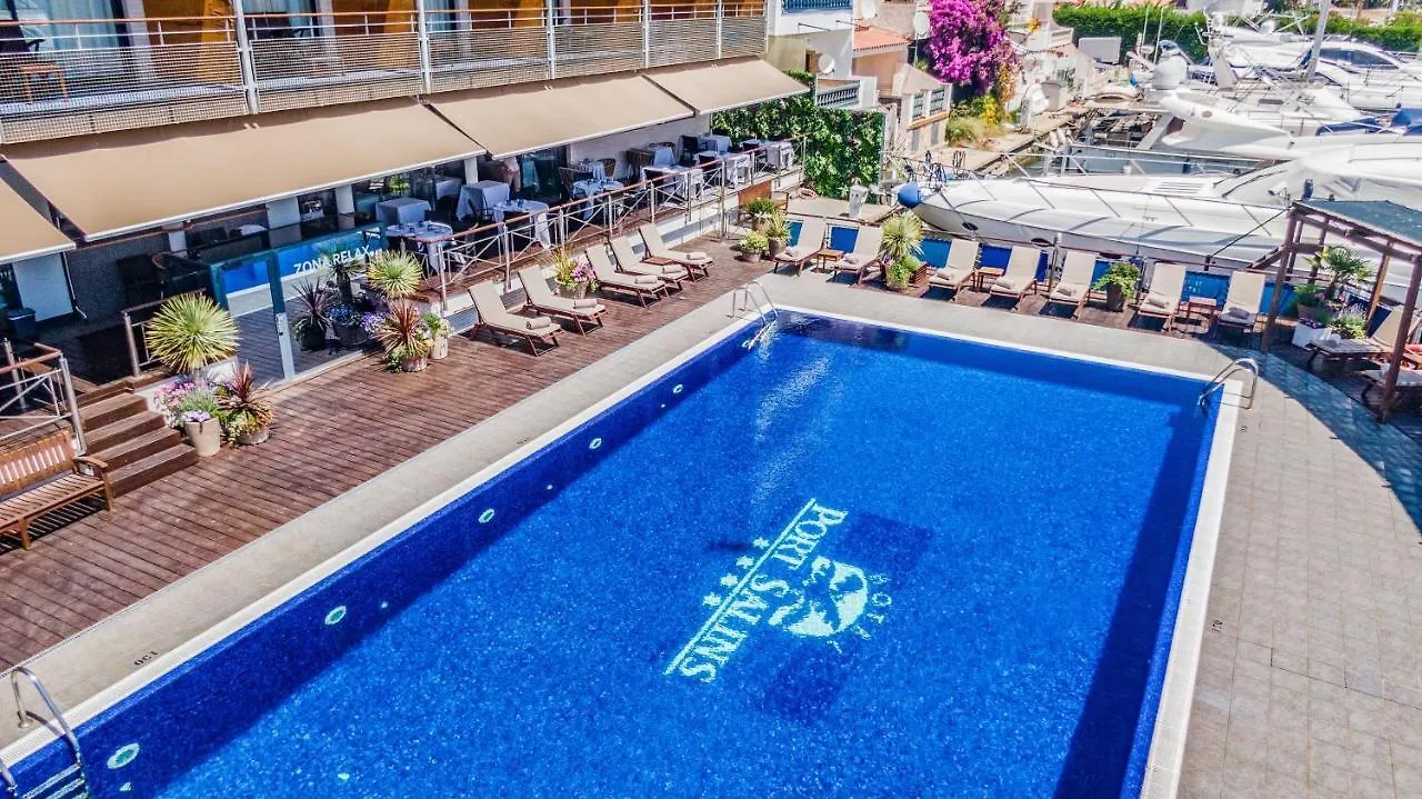 Hotel Port Salins By Pierre & Vacances Empuriabrava 4*,