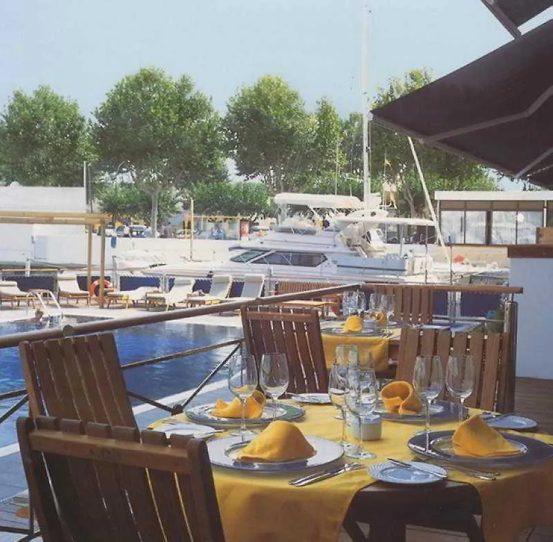 Hotel Port Salins Empuriabrava